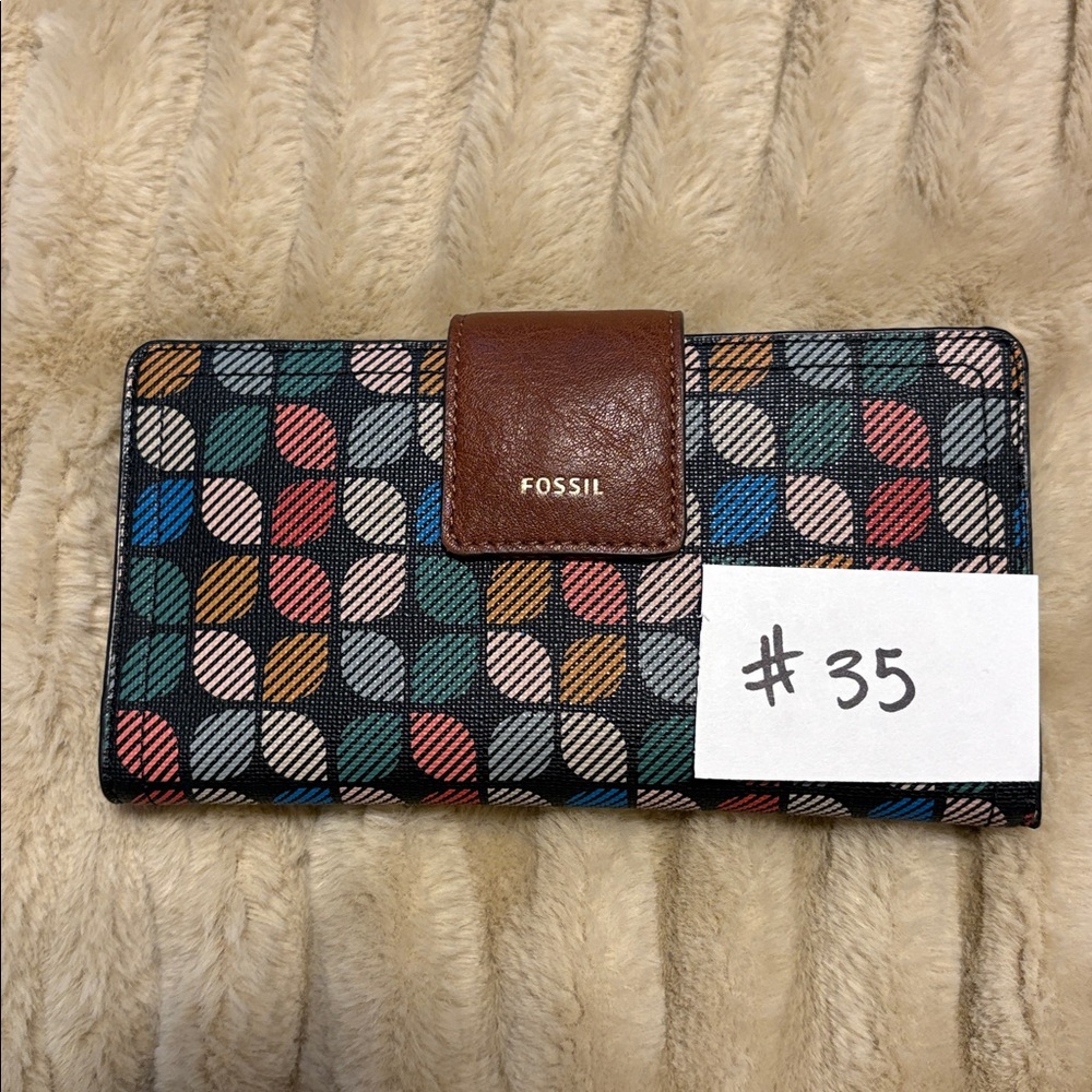 Fossil Colorful Leaf Pattern Wallet - image 6